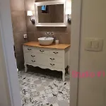 Romy דירה